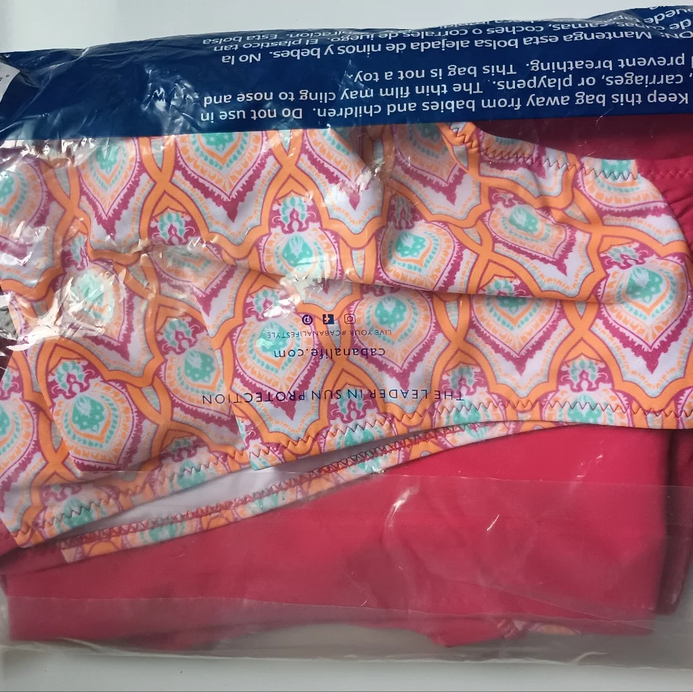 Cabana Life Big Girls Printed Rash Guard and Bikini Bottoms Set - UPF 50+, Short - Picture 4 of 10